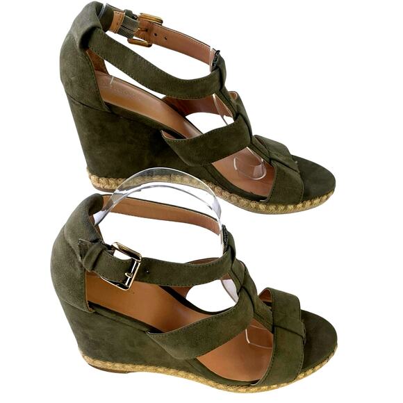 Merona Womens Open Toe Faux Suede 4" Wedge Olive Green Gold Buckle Strappy S 9 - Picture 1 of 12
